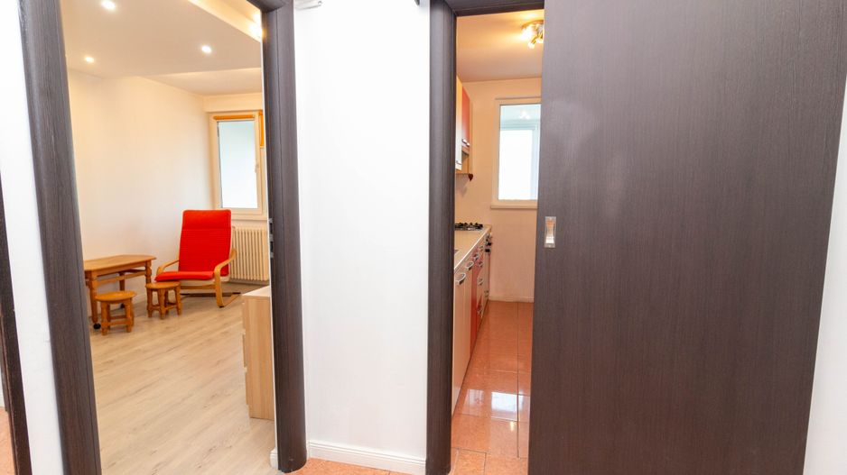 Apartament cu 2 camere decomandat de vanzare in zona Muncii Basarabia - Poză 22