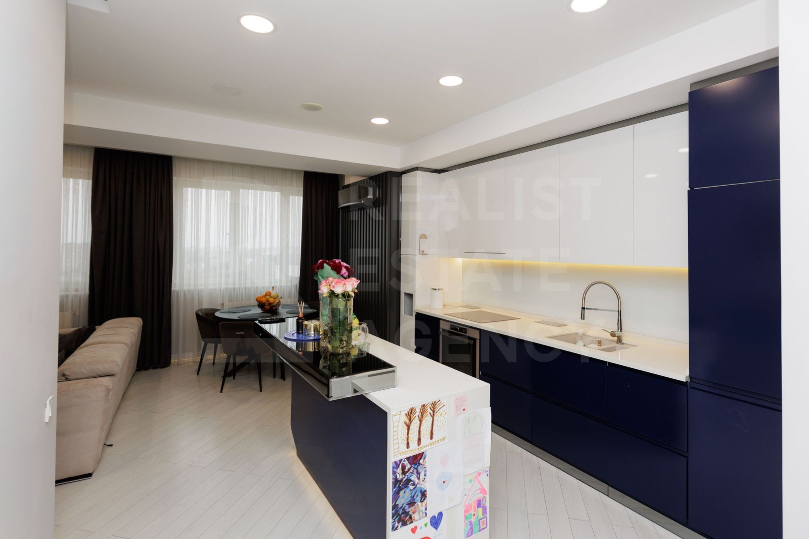 Vânzare, apartament, 2 camere + living, str. N. Testemițanu, Centru - Poză 6