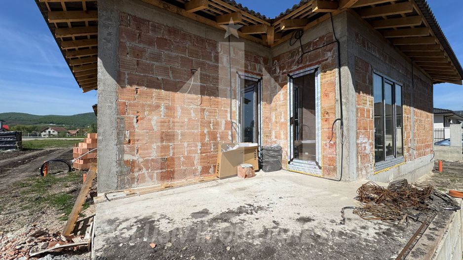 Casa individuala | 115 mp | 399 mp teren | Toate utilitatile | Orizont - Poză 2