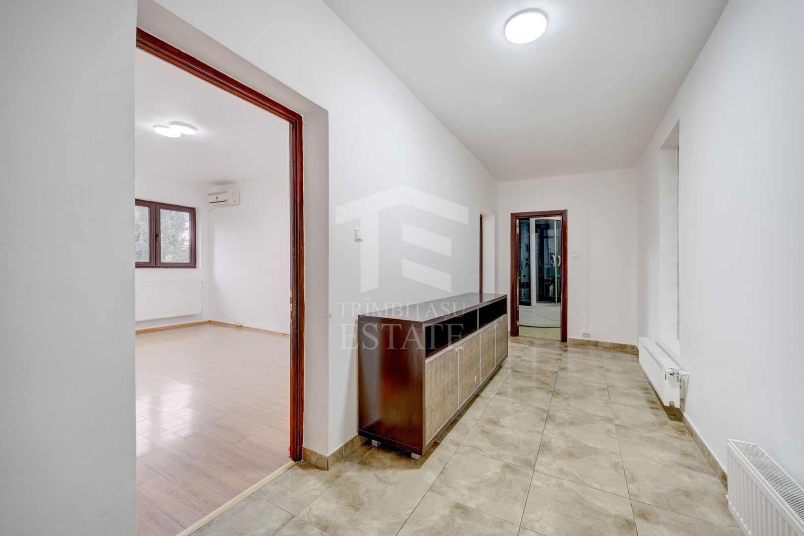 Casa Timpuri Noi 2010 P+1+M 220M - Poză 17