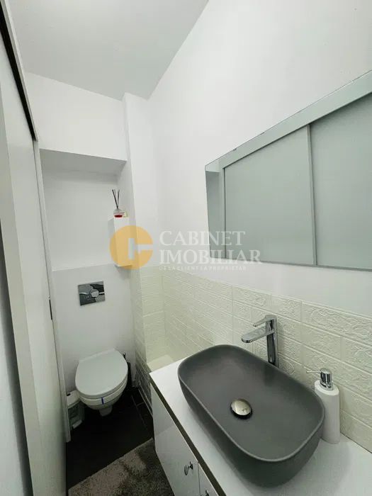 3 Camere Decomandat + 2 Bai - Etaj Intermediar - Zona Frumoasa - Poză 5
