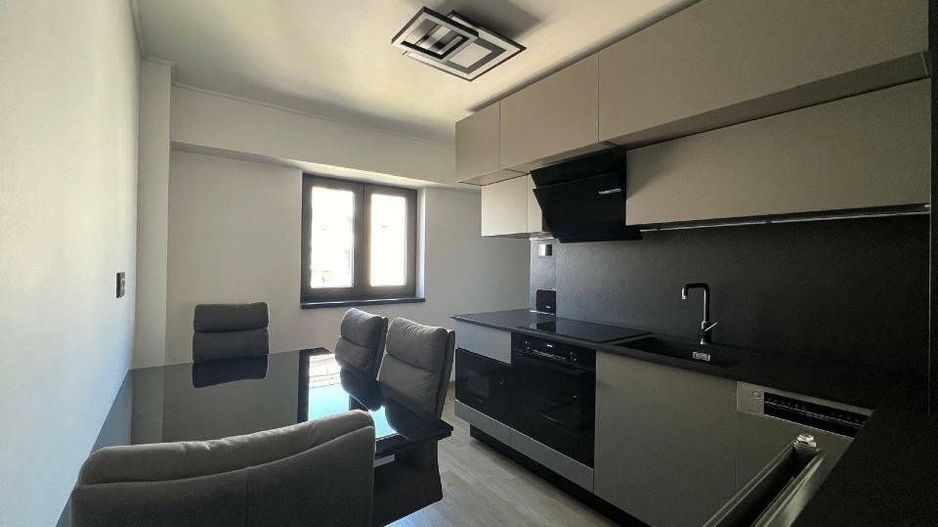 Inchiriez apartament 3 camere Octavian Goga, loc parcare inclus - Poză 3
