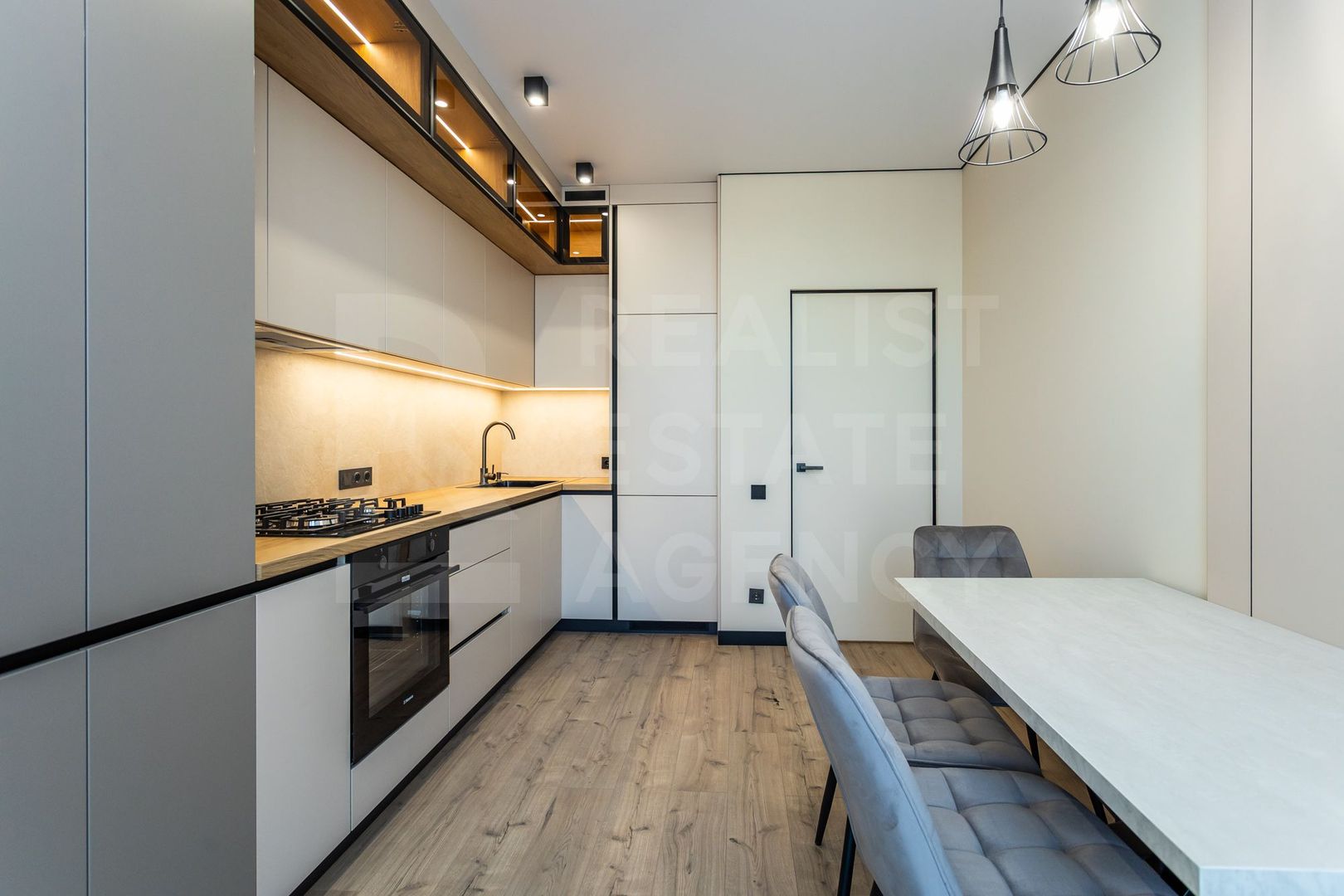 Vânzare, apartament, 2 camere, strada Cornești, Râșcani - Poză 2