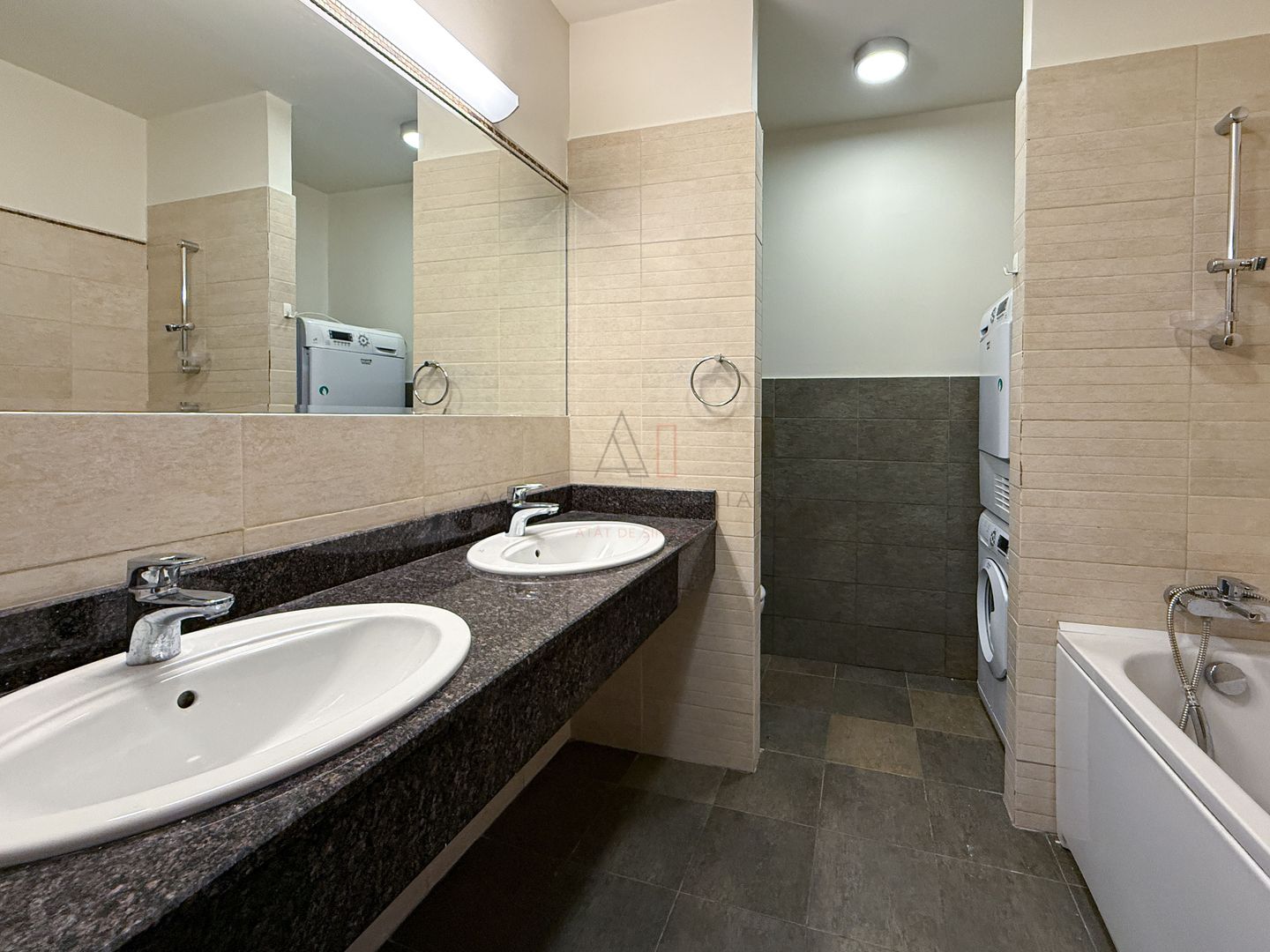 4 camere Central Park l loc parcare l 150 mp - Poză 10