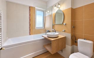 Central- Podu de Fier - 4 rooms -112mp -Panoramic View - Poză 8