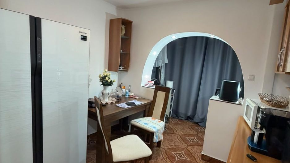 Apartament 3 camere decomandat-Zona Steaua-Shopping City-Mobilat - Poză 6
