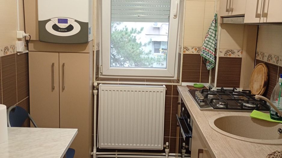 APARTAMENT DE INCHIRIAT CU 3 CAMERE, ZONA-CRAIOVITA NOUA - Poză 8