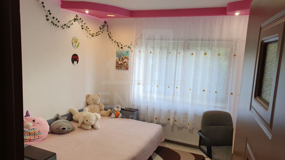 Apartament 4 camere etaj 1 Cartier Noua 99mp doua parcari - Poză 7