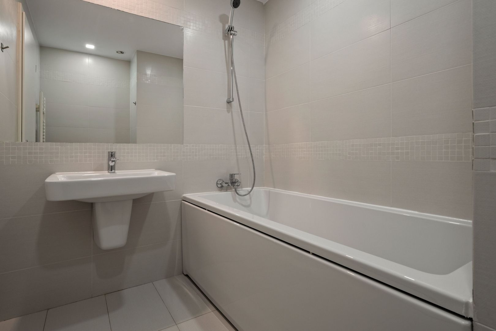Duplex premium 174 mp cu terasa 54 mp | Universitate | parcare subterana - Poză 18