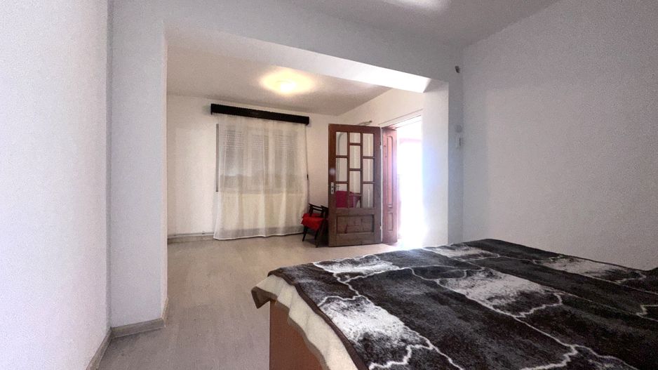 Vanzare casă P+1E cu garaj, beci și 653 mp teren-Valea Voievozilor - Poză 11
