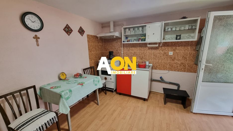 De vanzare casa 4 camere, 2150mp teren, Oarda de Sus - Poză 7
