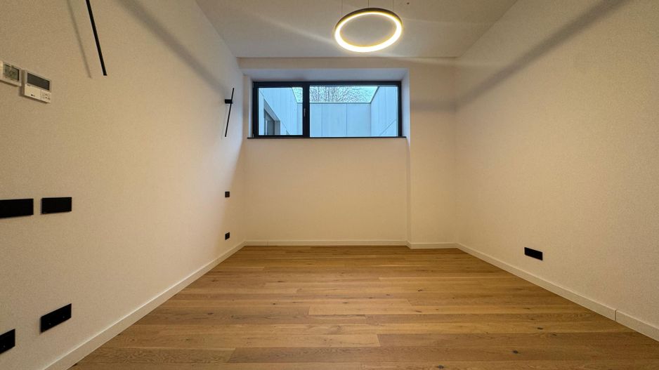 2 camere PREMIUM 85 mp - Poză 7