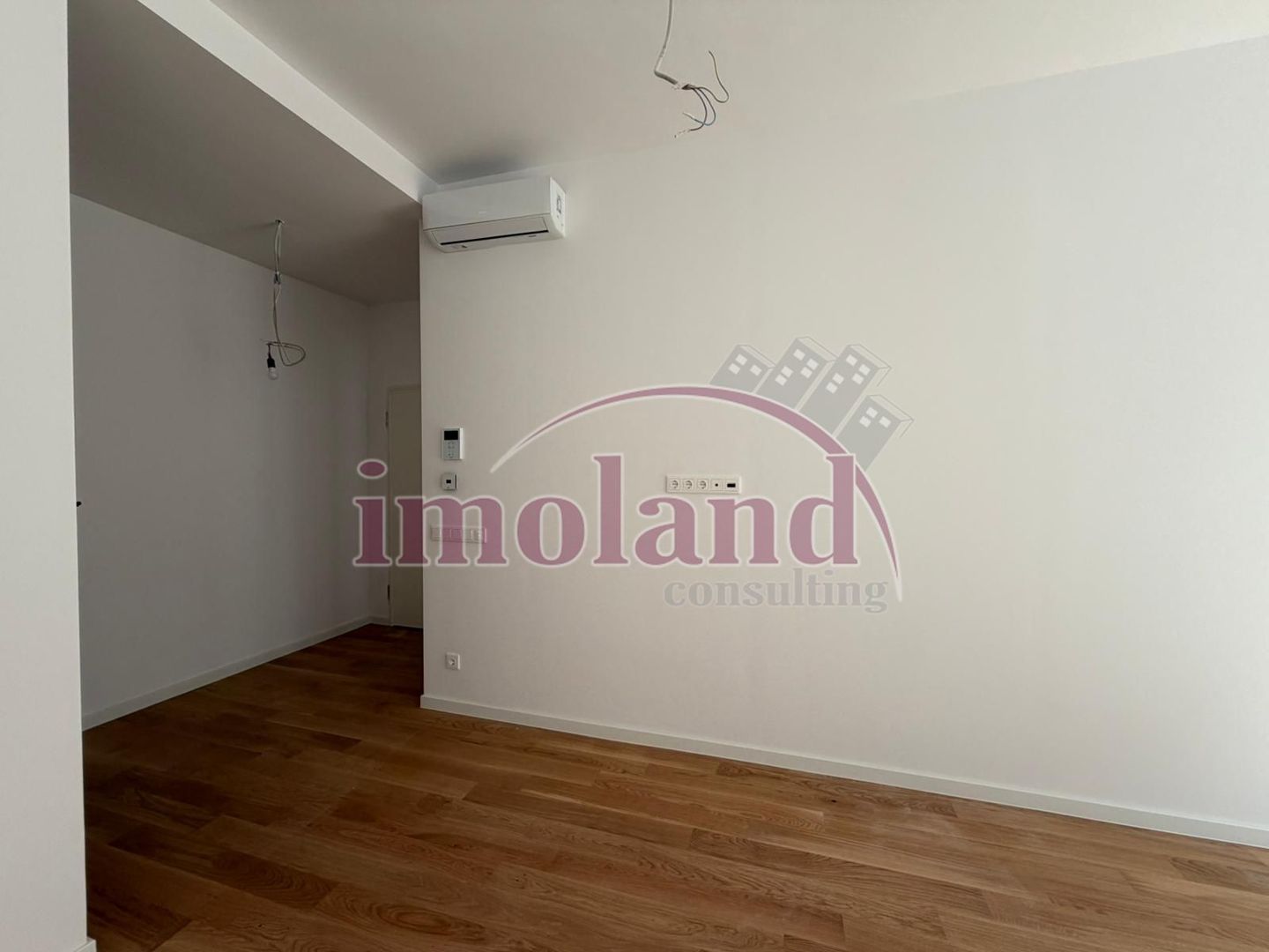 Vanzare - apartament 2 camere - Quartier Azuga-Doamna Ghica - Poză 9