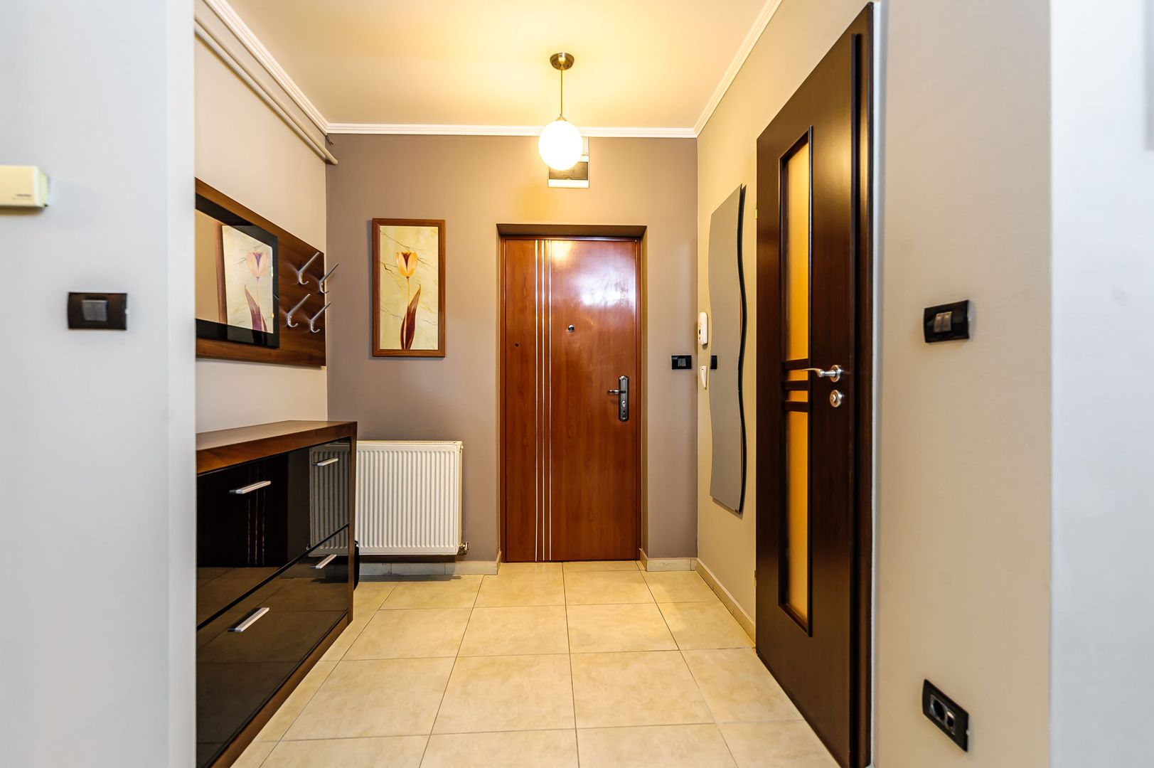 Vandut Ocazie Apartament elegant și spațios în zona UTA - Poză 3