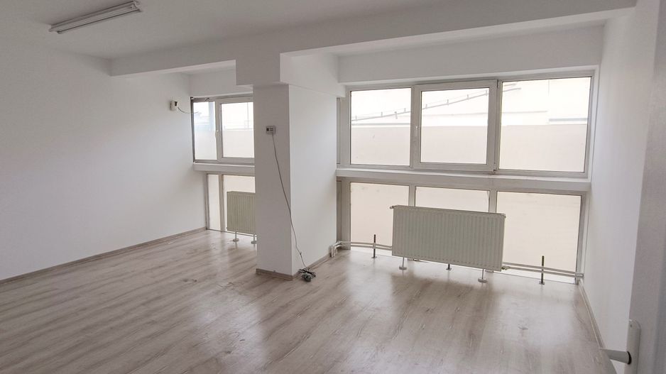 Hala si birouri cu suprafta de 320m-uzina 2 - Poză 5