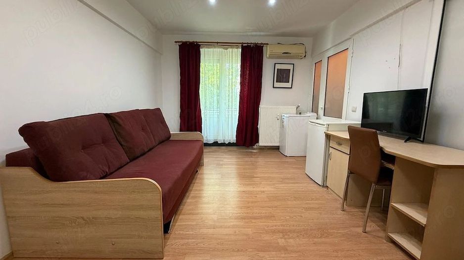 Garsonieră Arena Națională, etaj 1, bloc reabilitat, mobilată - Poză 1
