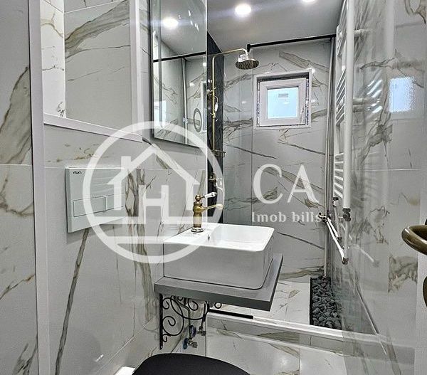 Apartament de vânzare cu 3 camere în zona Nufărul, Oradea - Poză 6