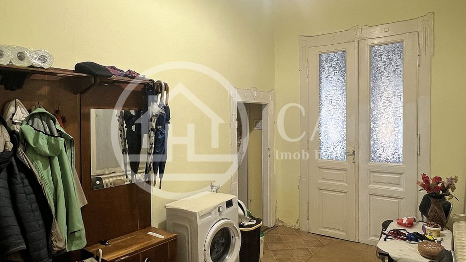 Apartament cu 3 camere de vanzare Central Oradea - Poză 11