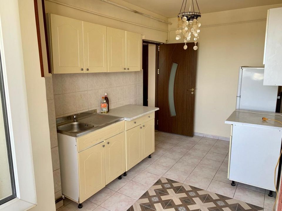 Vanzare Apartament ULTRACENTRAL 3 camere - Poză 4