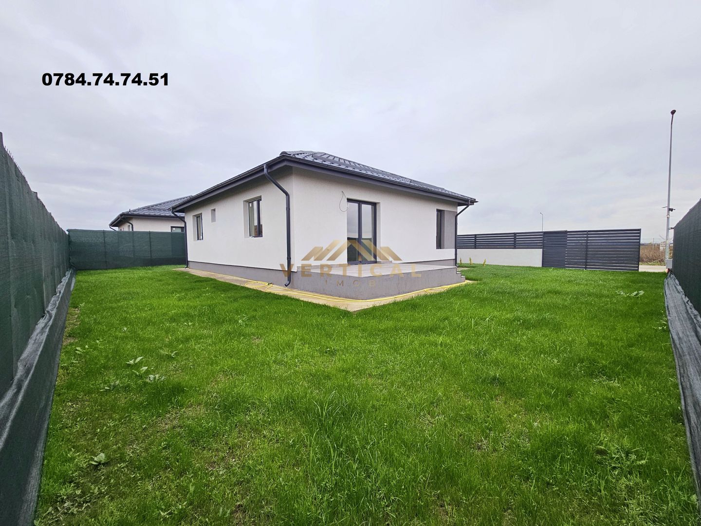 Casa parter 3 camere cu teren 340 mp - com Berceni - Poză 1