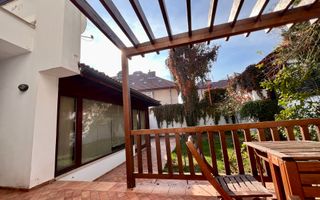 Vilă superbă | *8 camere *Terasă *Grădină | Cotroceni - Poză 1