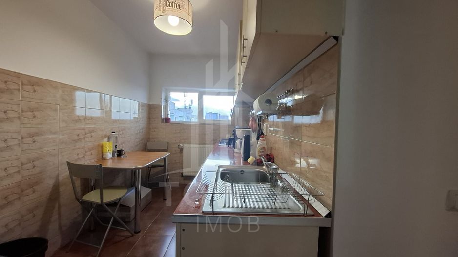 De vânzare apartament 2 camere – zona M. Viteazu cu priveliste deosebita - Poză 9