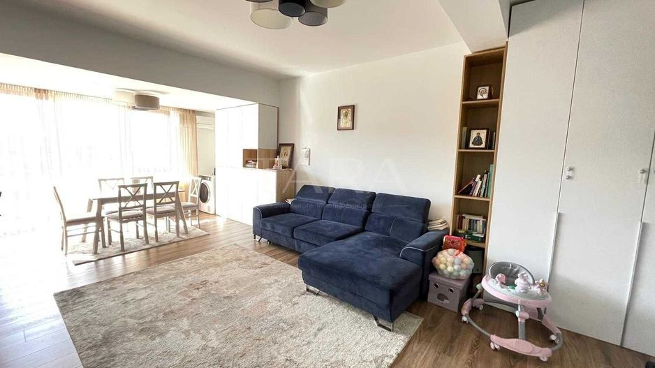 Apartament cu 2 camere de vânzare Gruia + loc de parcare - Poză 1