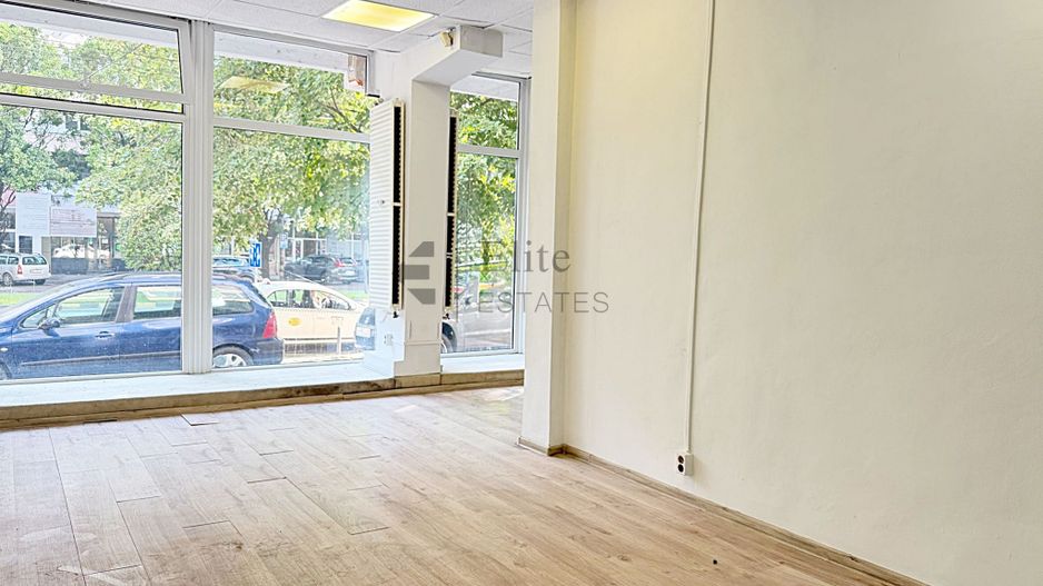 2 Spatii Comerciale Bld Dacia, Oradea | Vad bun - Poză 1