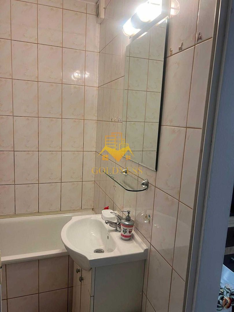 1 camera, Intre Lacuri, Iulius Mall, FSEGA, Centrala proprie - Poză 7