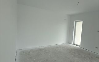 Duplex Spatios parter 4 camere - zona Ion Creanga- Dumbravita - Poză 6