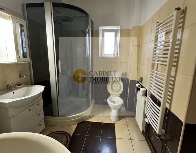 4 camere in vila   | Blvrd M. Kogalniceanu  | 140 mp - Poză 9
