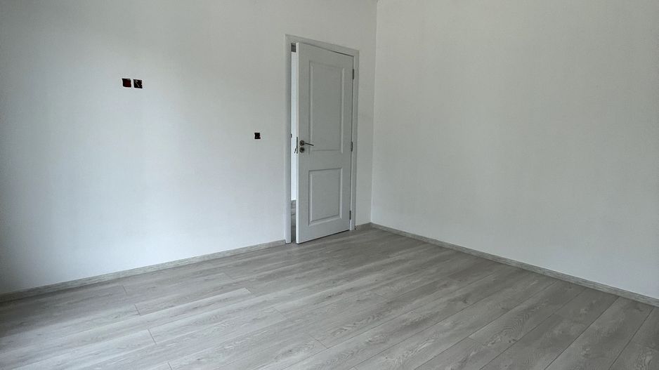 Casă modernă plan P – 750 mp teren – Săldăbagiu de Munte - Poză 7