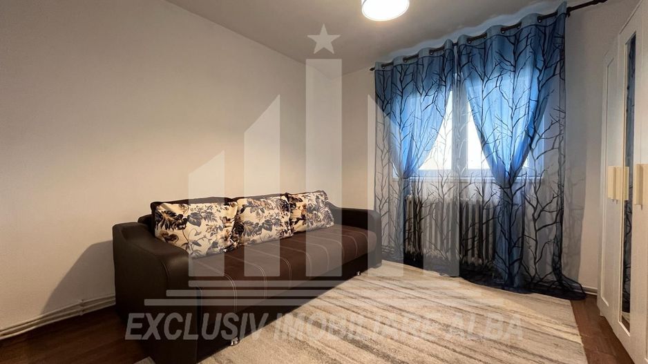 Apartament cu 3 camere decomandate, zona Prestige - Poză 8
