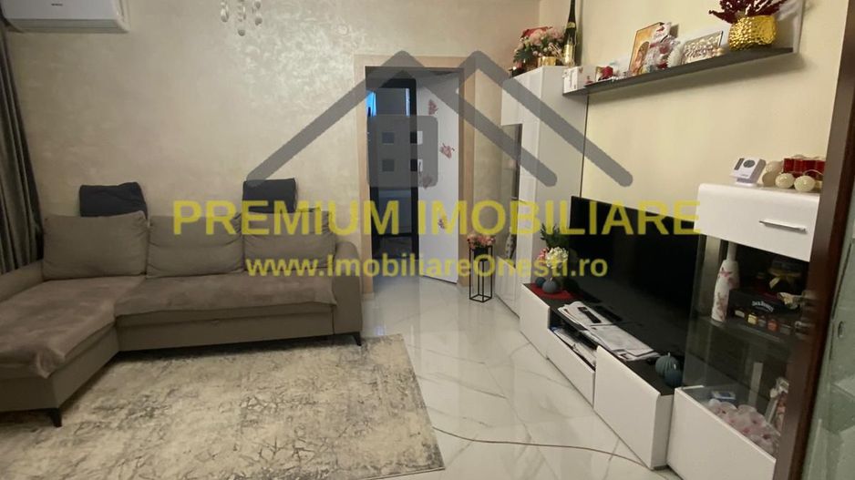 Apartament cu 2 camere renovat Zona Ultracentrala - Poză 2