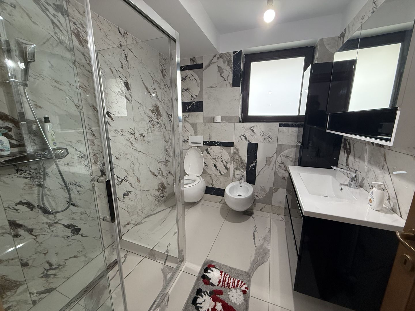 Vila Delux P+1 cu terasă și garaj + teren intravilan 783mp - Poză 19