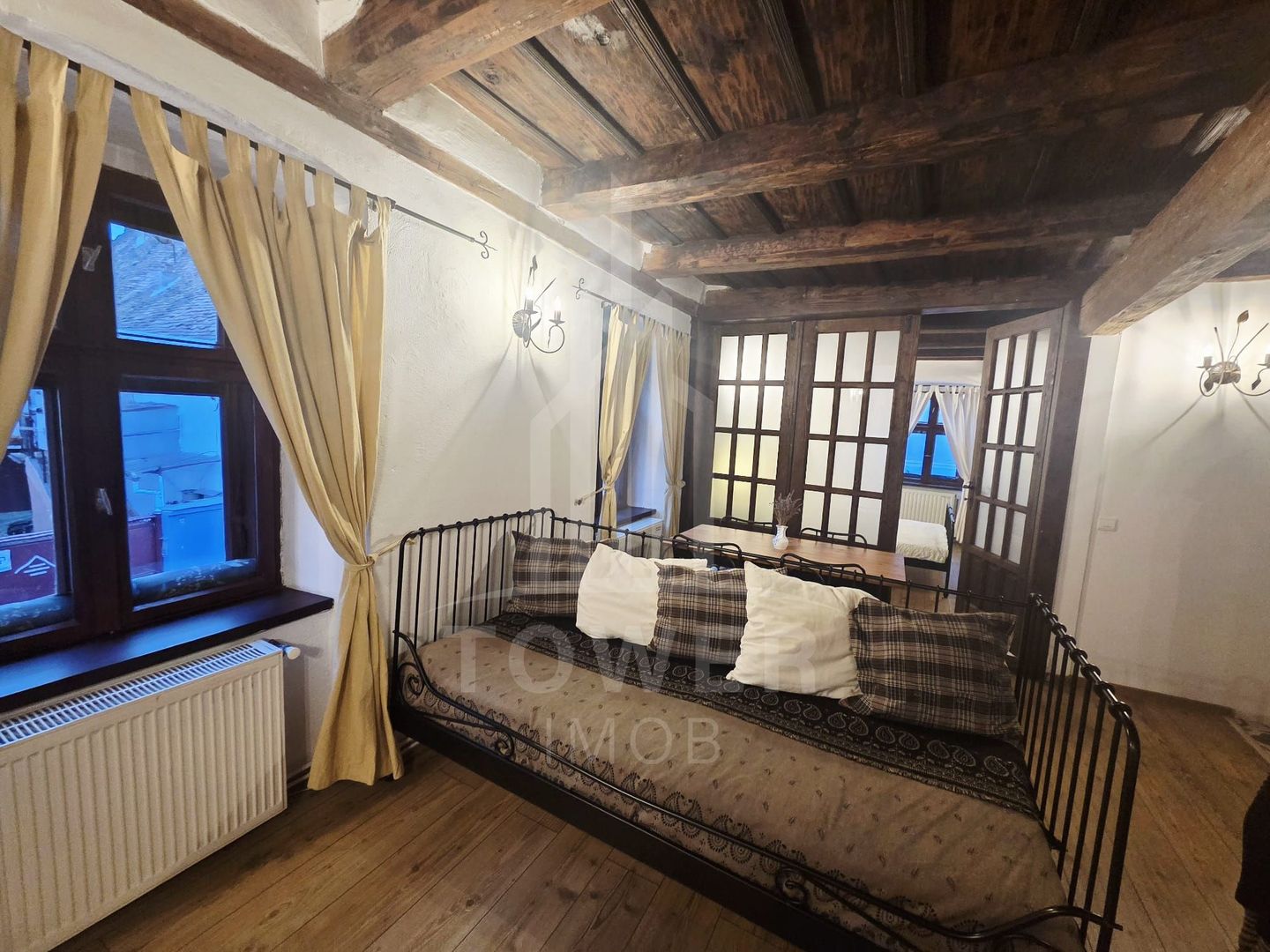 Apartament 3 camere de închiriat Zona Ultracentrală Sibiu - Poză 2