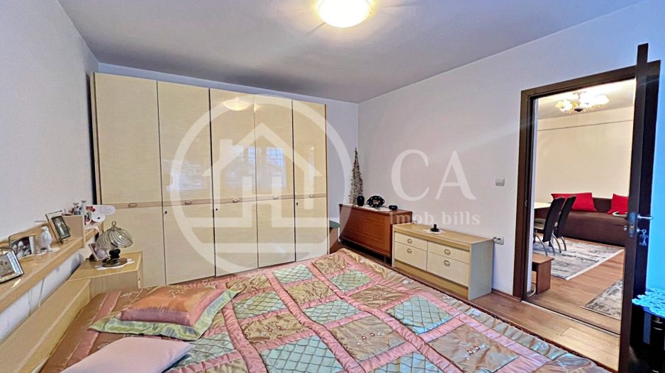 Apartament cu 2 camere de vânzare la curte comuna ultracentral, Oradea - Poză 2