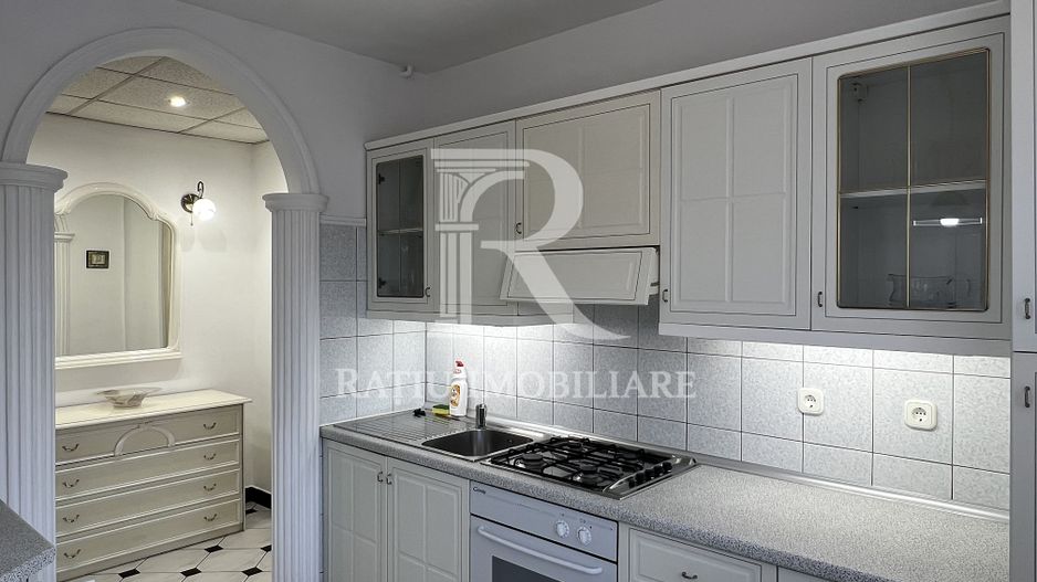 Apartament cu 3 camere | Gheorghe Magheru | Central | Oradea - Poză 10
