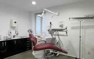 Cladire 23 de camere cu teren 554 mp - Poză 12