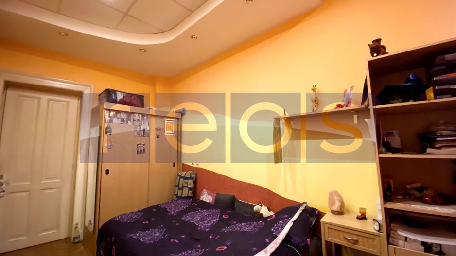 DE VANZARE CASA 6 CAMERE, CURTE SI CONSTRUCTIE SECUNDARA | COTROCENI - Poză 11