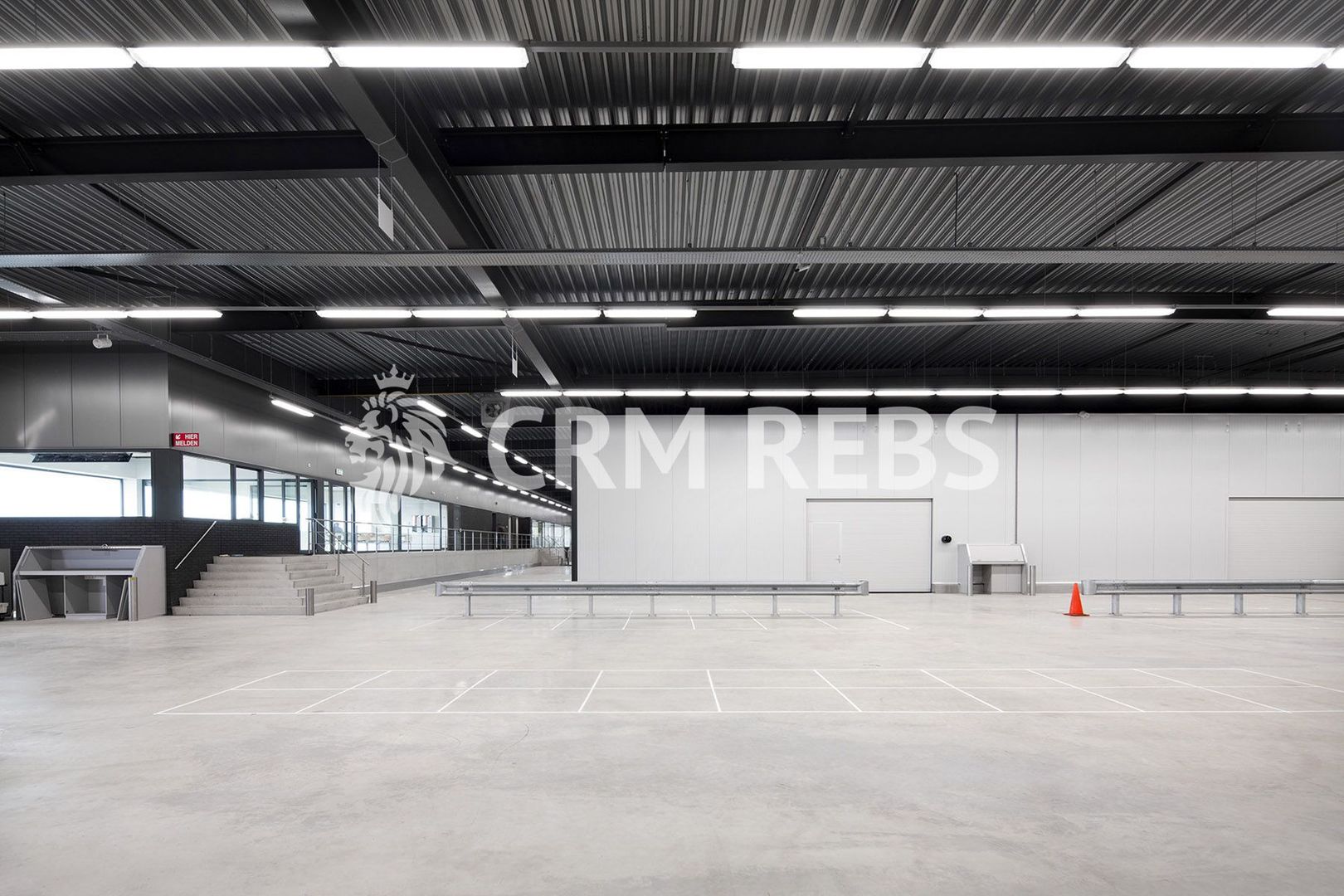 Hala cu showroom de inchiriat in Bulgaria - Poză 5