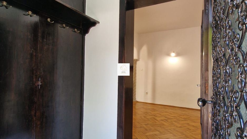 Vila 4 camere pretabila firma - Poză 24