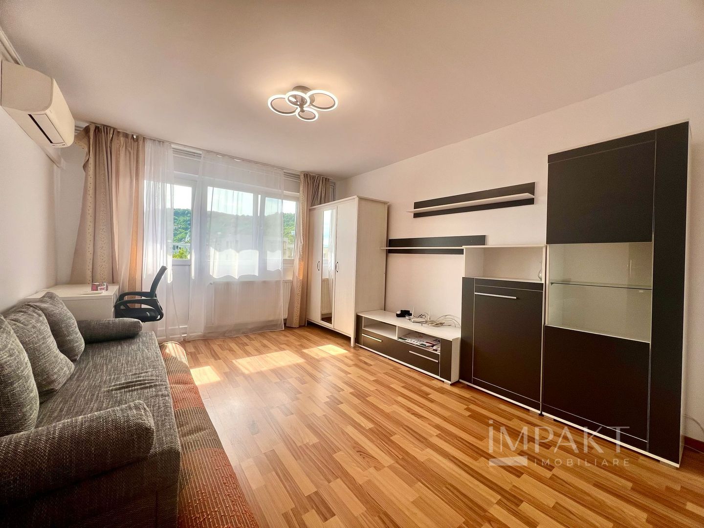 Apartament cu 2 camere decomandate in Grigorescu - Poză 1