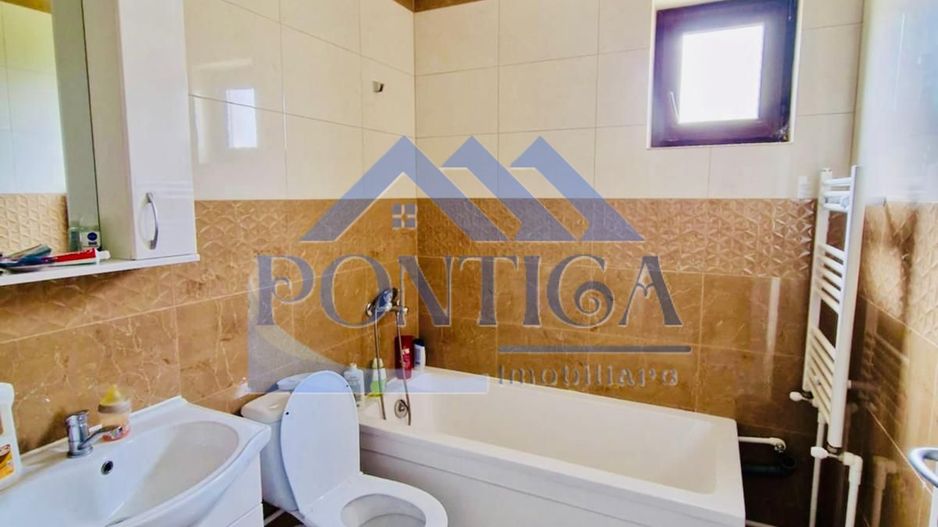 Casă spațioasă, mobilată și utilată în Năvodari Nord-Vest - Poză 8