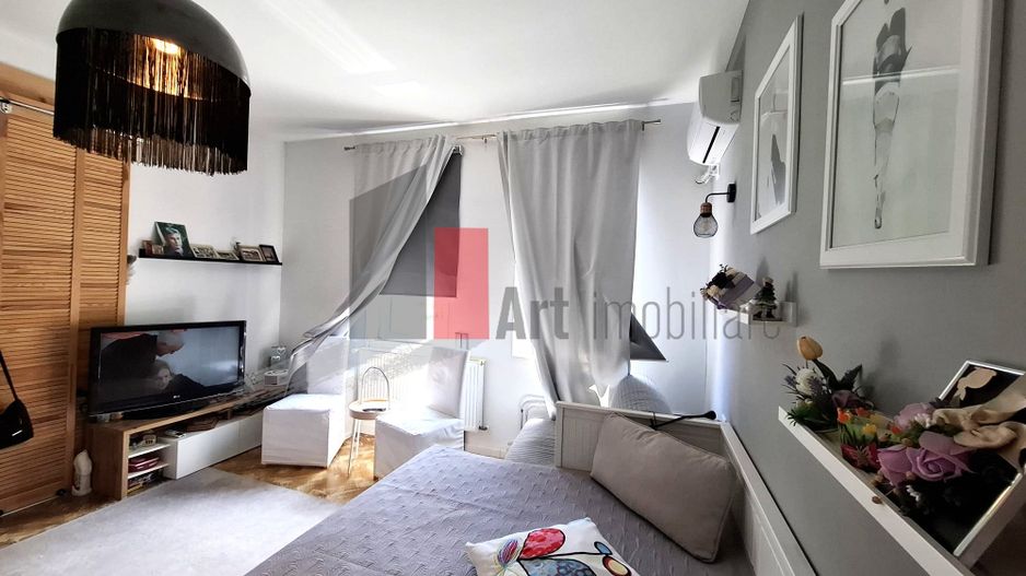 Studio modern, 32 mp,+ 20 mp anexe,zona Parcul Carol-Parlament - Poză 4