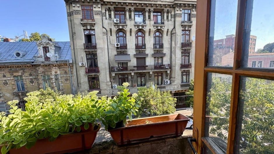 REA1024973 Apartament 3 camere I Piata Victoriei I De vanzare - Poză 1