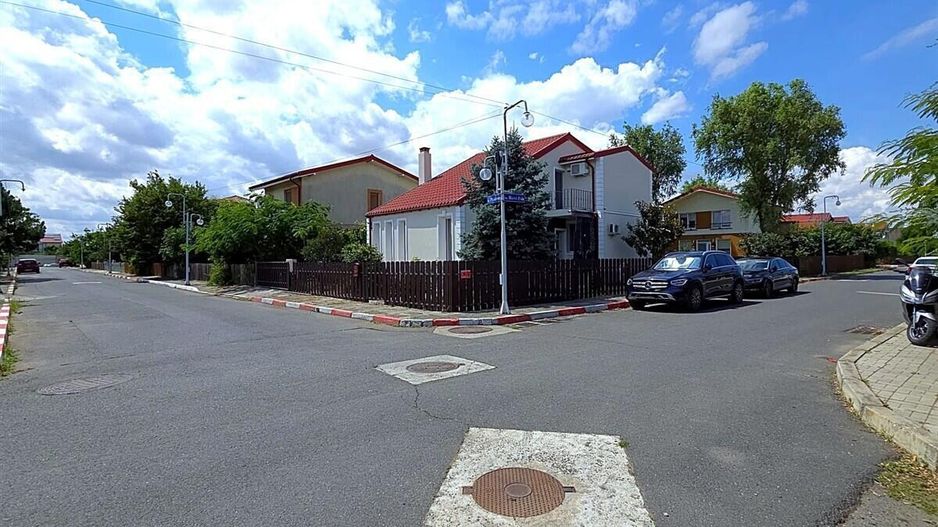 Cumpana - Del Sole, Str. Padova 4, vila P+M, teren pe colt de 397 mp! - Poză 55