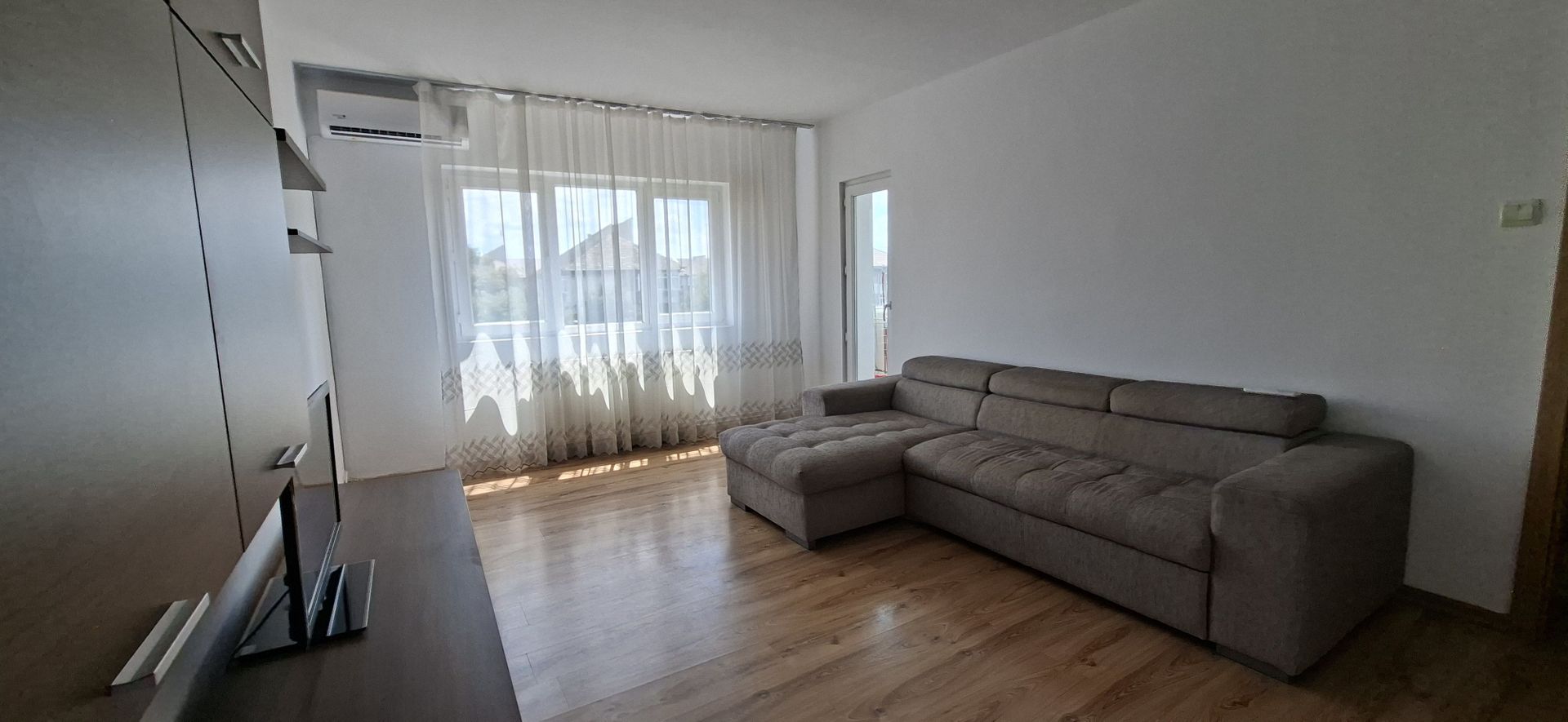 Apartament decomandat cu 2 camere -zona ODOBESCU - Poză 3