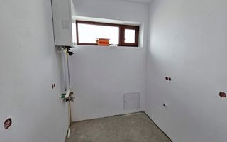 Casa semifinisata, 4 camere, 392 mp teren,  Barabant - Poză 7