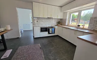Casă 4 Camere, 2 Bai, 900mp Teren - Poză 17